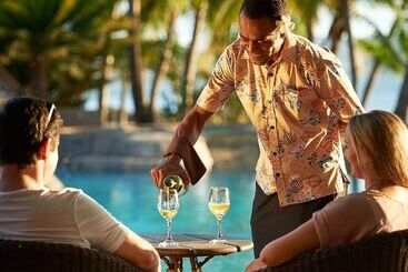 Doubletree Resort By Hilton Hotel Fiji   Sonaisali Island