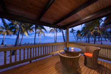 Doubletree Resort By Hilton Hotel Fiji   Sonaisali Island