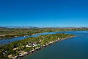 Doubletree Resort By Hilton Hotel Fiji   Sonaisali Island