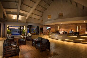 Doubletree Resort By Hilton Hotel Fiji   Sonaisali Island