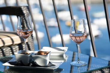 هتل Best Western Plus La Corniche