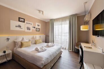 هتل Best Western Plus La Corniche