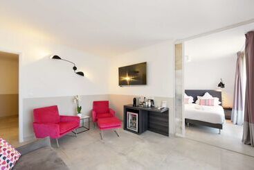 هتل Best Western Plus La Corniche