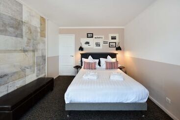هتل Best Western Plus La Corniche
