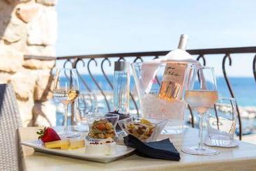 هتل Best Western Plus La Corniche