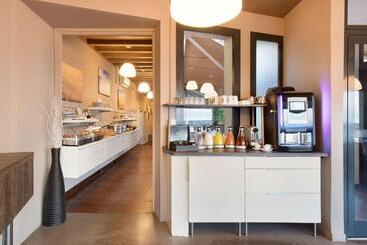 هتل Best Western Plus La Corniche