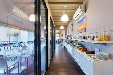 هتل Best Western Plus La Corniche