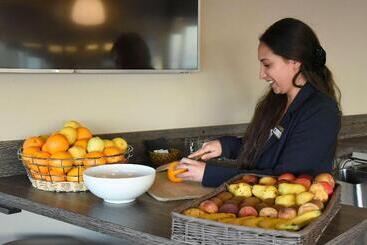 هتل Best Western Plus La Corniche