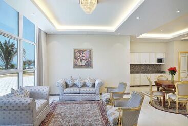 هتل Hilton Hurghada Plaza