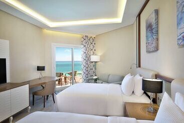 هتل Hilton Hurghada Plaza