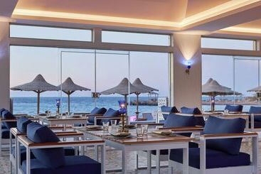 هتل Hilton Hurghada Plaza