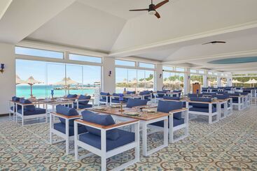هتل Hilton Hurghada Plaza