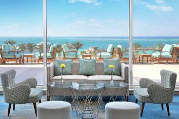 هتل Hilton Hurghada Plaza