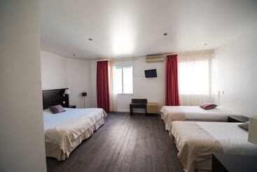 هتل Hôtel Comté De Nice