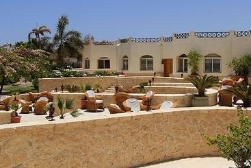 هتل Hurghada Coral Beach