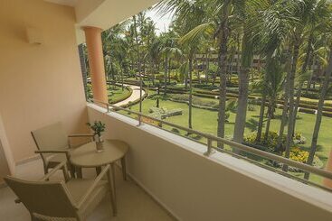 هتل Iberostar Waves Punta Cana
