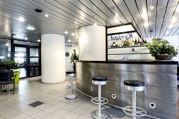 هتل Kyriad Prestige Les Sables D Olonne  Plage  Centre Des Congrès
