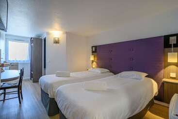 Brit Hotel Reims La Neuvillette