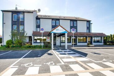Brit Hotel Reims La Neuvillette