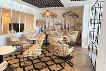 هتل Atalante Relais Thalasso & Spa   Wellness Hôtel