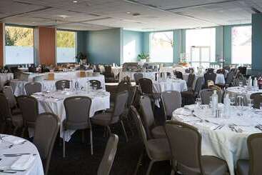 هتل Best Western Plus Paris Saclay