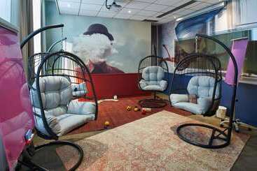 هتل Best Western Plus Paris Saclay
