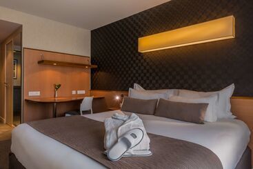 هتل Best Western Plus Paris Saclay