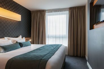 هتل Best Western Plus Paris Saclay