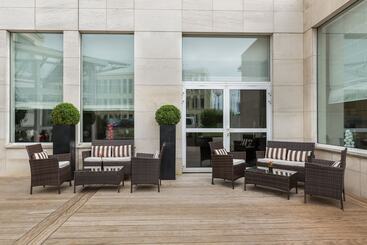 هتل Best Western Plus Paris Saclay