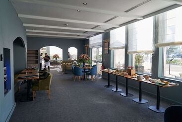 هتل Best Western Plus Paris Saclay