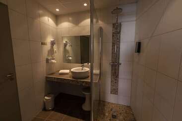 Brit Hotel Bristol Montbéliard Centre - Montbeliard