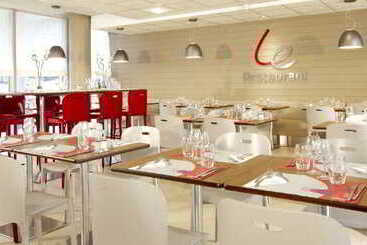 هتل Campanile Prime Paris 19   La Villette