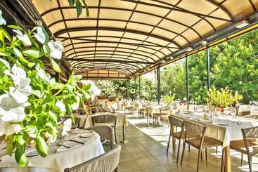 هتل Chez Walter