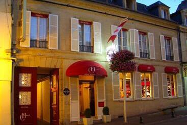 Churchill Hotel Bayeux Centre