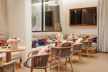 هتل Croisette Beach Cannes  Mgallery