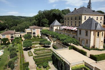 هتل Domaine De Rochebois & Spa Nuxe