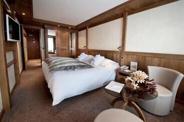 هتل Hôtel Les Sherpas