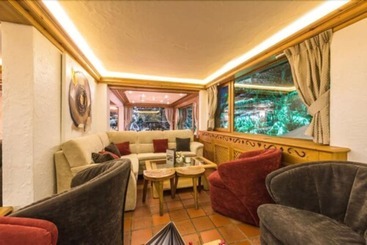 هتل Hôtel Les Sherpas