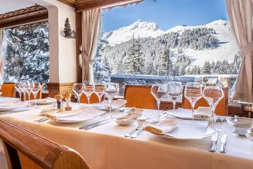 هتل Hôtel Les Sherpas
