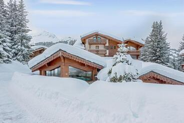 هتل Hôtel Les Sherpas