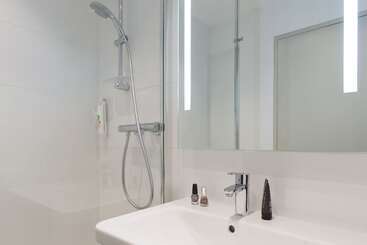 هتل Ibis Styles Lyon Centre Confluence
