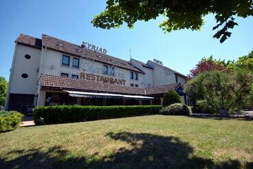 酒店 Kyriad Dijon Est  Mirande