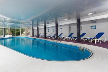 هتل Madame Vacances Hôtel Ibiza