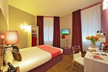 هتل The Originals City   Hôtel Saint Martial, Limoges Centre
