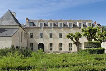 هتل Fontevraud L Ermitage