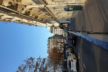 هتل Du Square D Anvers