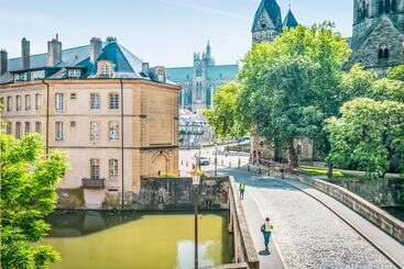 Du Theatre - Metz