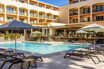 هتل Holiday Inn Perpignan, An Ihg