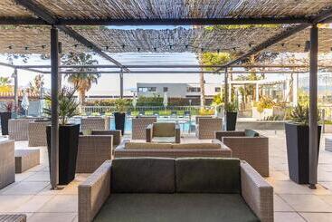 هتل Holiday Inn Perpignan, An Ihg