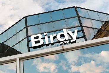 ホテル Hôtel Birdy By Happyculture
